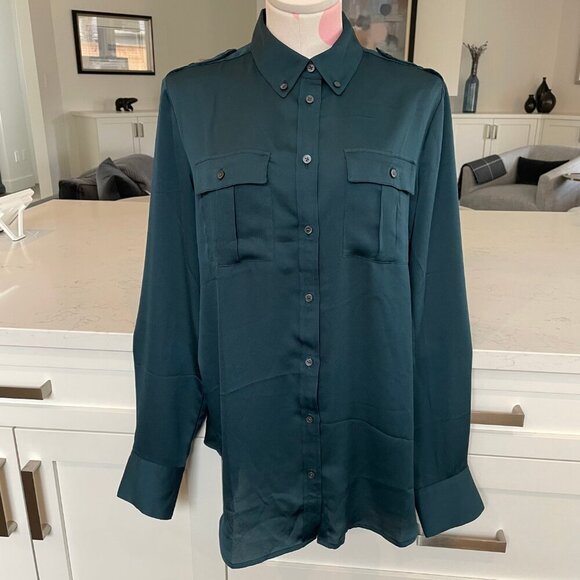 Banana Republic Dillon Utility Button Down LS Polyester Blouse Loch Green Sz M - Picture 2 of 10